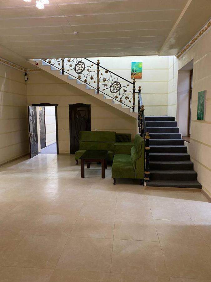 Green Apple Guest House Tashkent Esterno foto